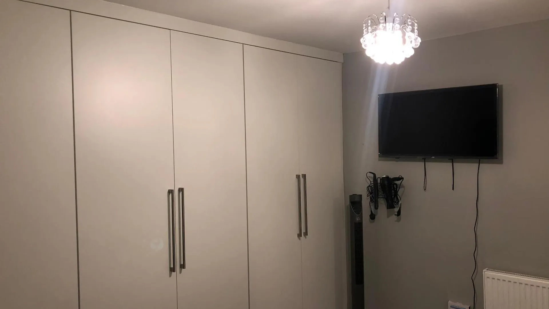 홈스테이 리즈 Cozzy Living 아파트